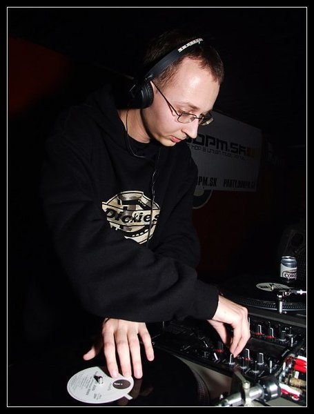 DJ Sven